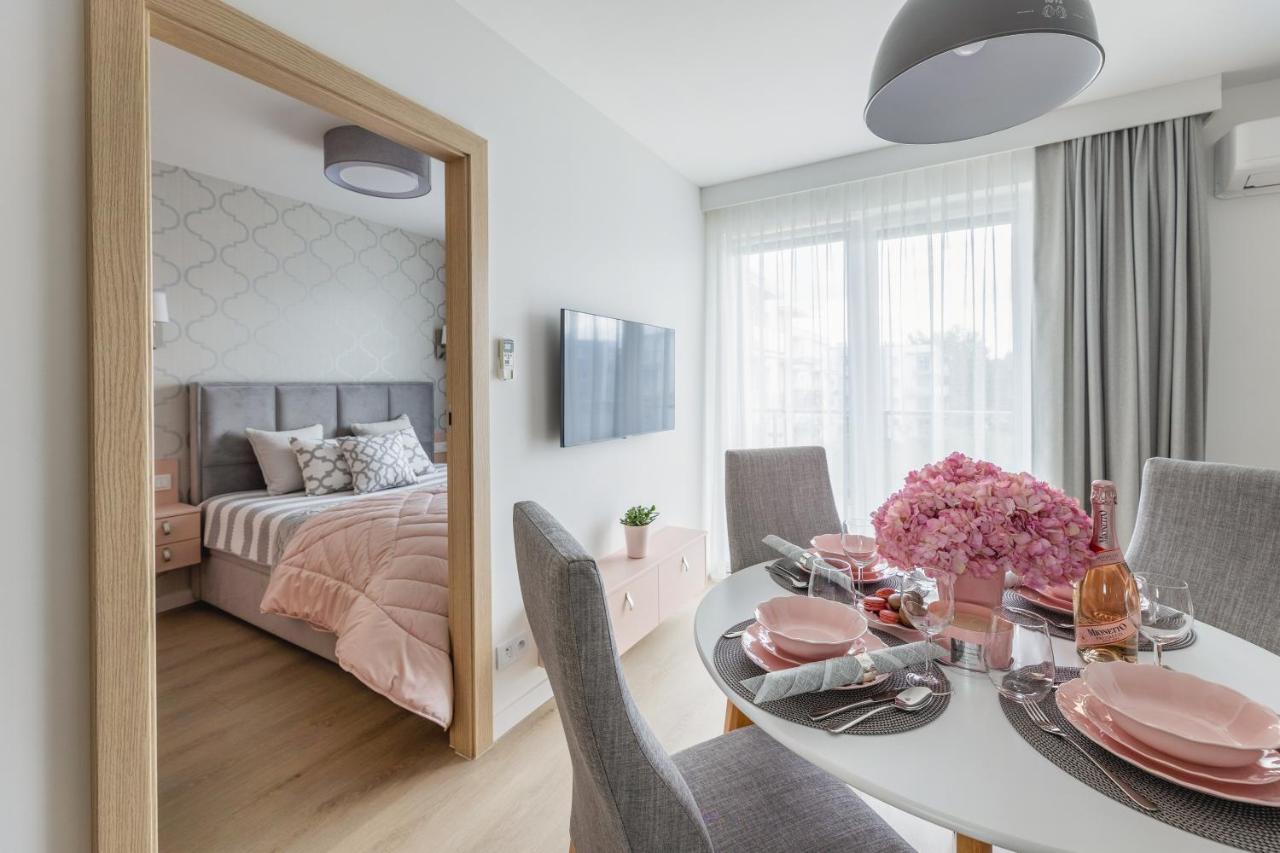 Winnings Apartamenty Nad Morzem Kolobrzeg Bagian luar foto